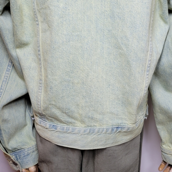 Madewell Oversized Crop Denim Trucker Jacket Size Medium - Picture 8 of 11